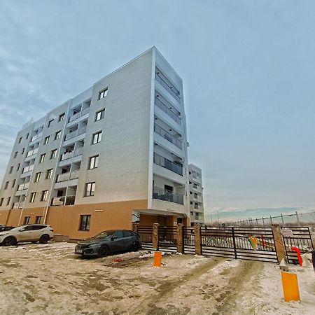 Appartamento Airport High Class & Parking Iasi Esterno foto